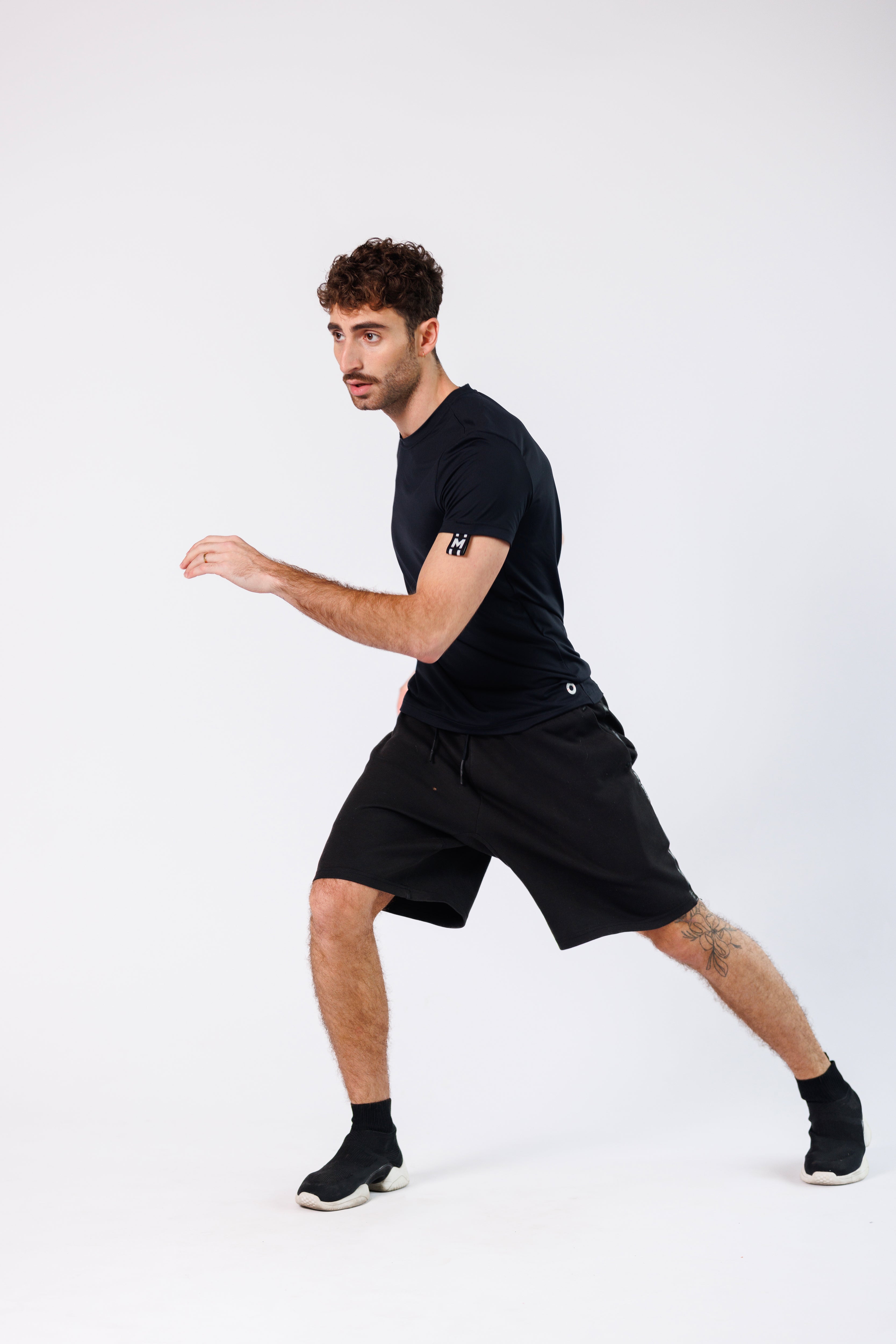 T-SHIRT DARK