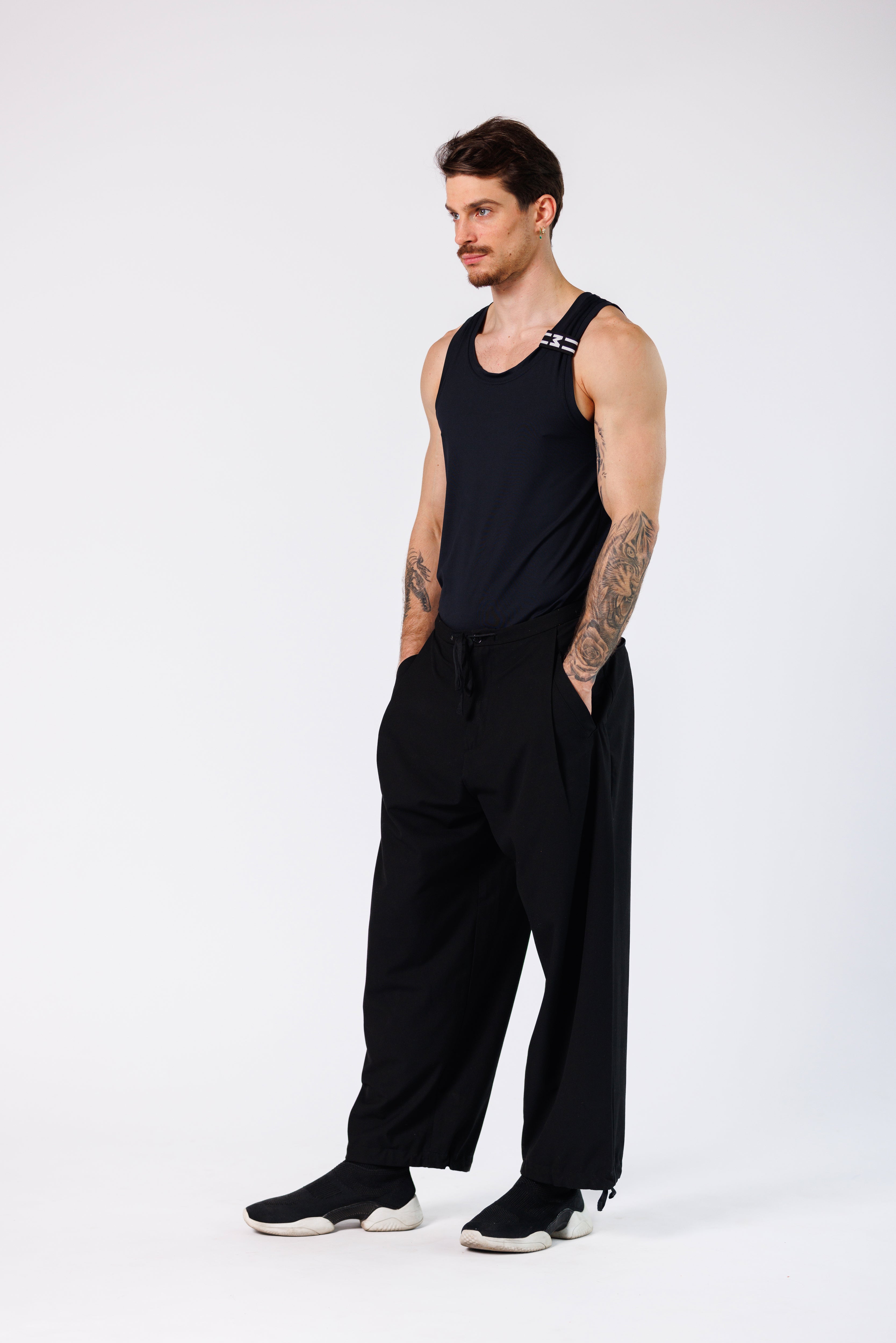 TANKTOP DARK